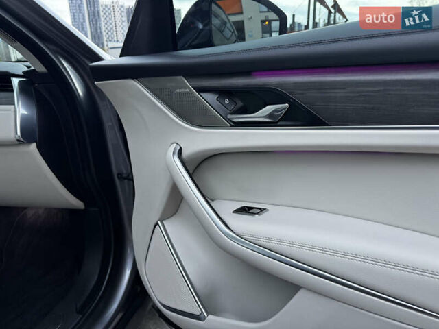 Ягуар Ф-Пейс, об'ємом двигуна 2 л та пробігом 46 тис. км за 46700 $, фото 30 на Automoto.ua