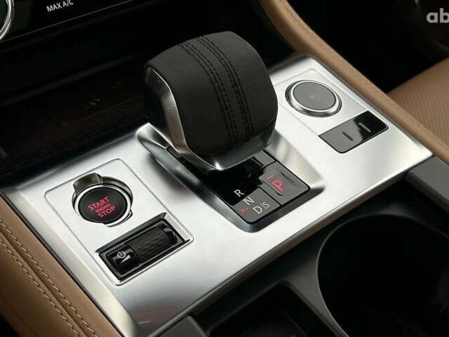 Ягуар Ф-Пейс, об'ємом двигуна 2 л та пробігом 5 тис. км за 48999 $, фото 16 на Automoto.ua