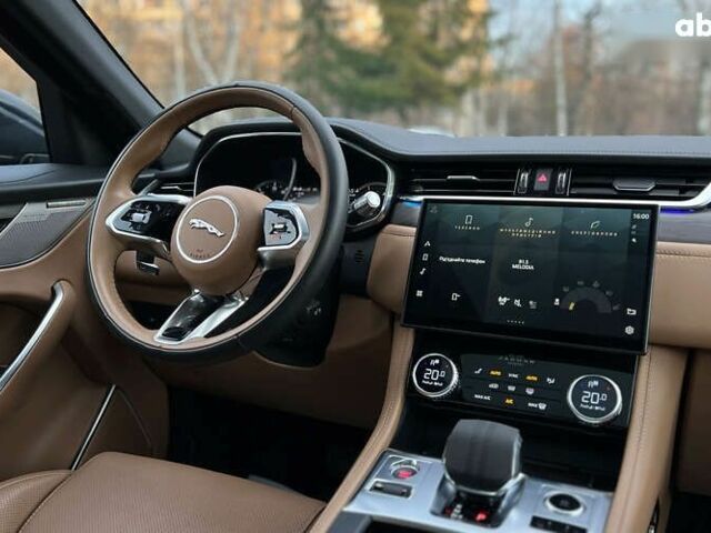 Ягуар Ф-Пейс, об'ємом двигуна 2 л та пробігом 5 тис. км за 48999 $, фото 22 на Automoto.ua