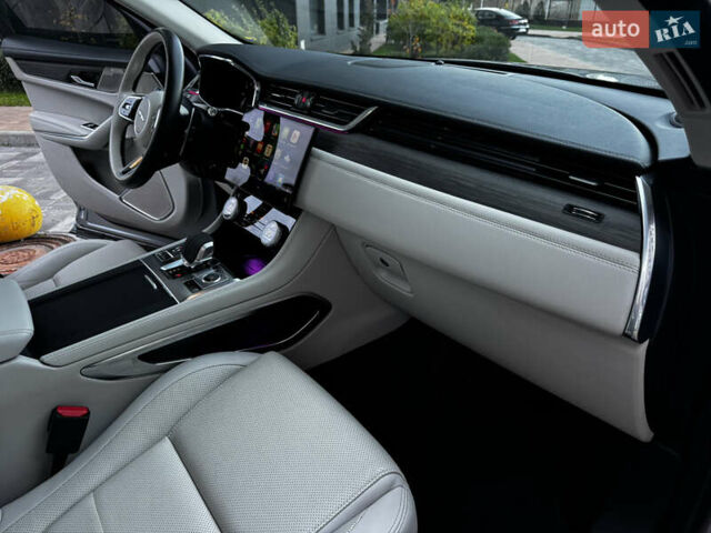 Ягуар Ф-Пейс, об'ємом двигуна 2 л та пробігом 46 тис. км за 46700 $, фото 31 на Automoto.ua