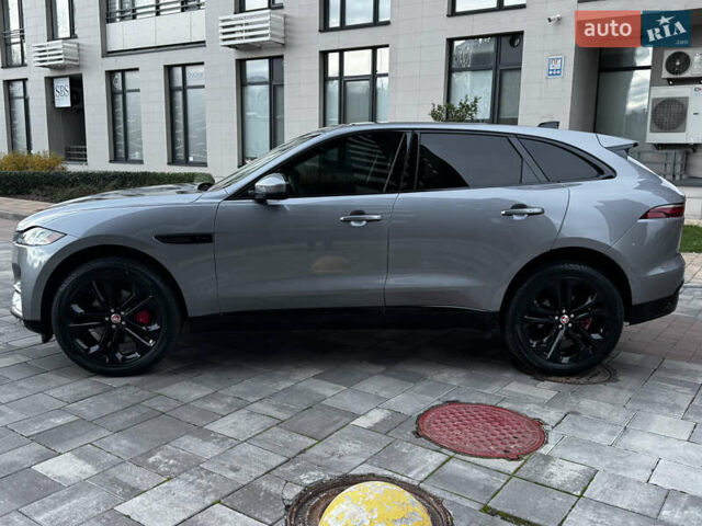 Ягуар Ф-Пейс, об'ємом двигуна 2 л та пробігом 46 тис. км за 46700 $, фото 4 на Automoto.ua