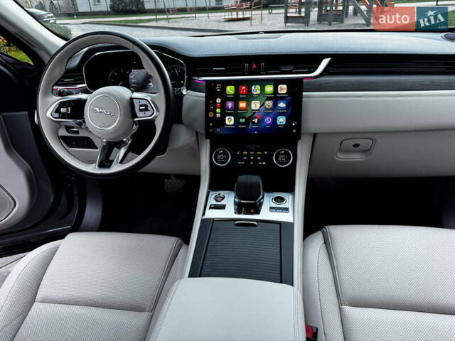 Ягуар Ф-Пейс, об'ємом двигуна 2 л та пробігом 46 тис. км за 46700 $, фото 34 на Automoto.ua