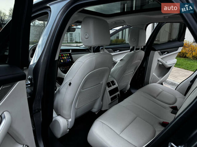 Ягуар Ф-Пейс, об'ємом двигуна 2 л та пробігом 46 тис. км за 46700 $, фото 26 на Automoto.ua