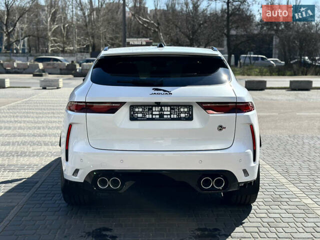 Ягуар Ф-Пейс, объемом двигателя 5 л и пробегом 1 тыс. км за 95000 $, фото 5 на Automoto.ua