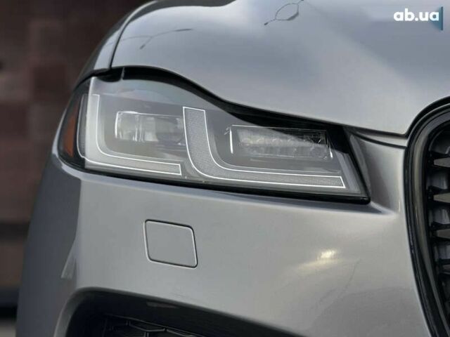 Ягуар Ф-Пейс, объемом двигателя 2 л и пробегом 17 тыс. км за 43900 $, фото 11 на Automoto.ua