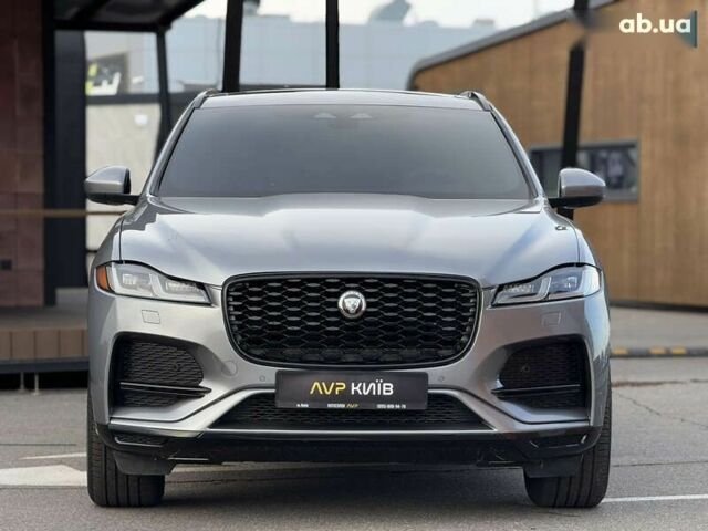 Ягуар Ф-Пейс, объемом двигателя 2 л и пробегом 17 тыс. км за 43900 $, фото 2 на Automoto.ua