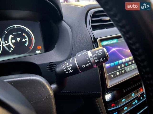 Серый Ягуар Ф-Пейс, объемом двигателя 2 л и пробегом 146 тыс. км за 22490 $, фото 17 на Automoto.ua