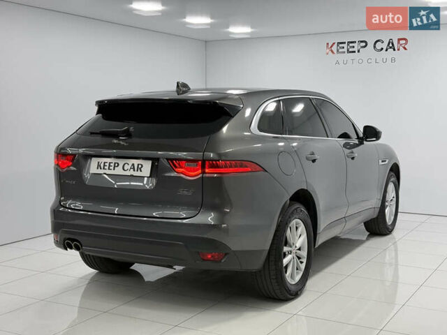 Ягуар Ф-Пейс 2016 в Одессе на Automoto.ua Серый Ягуар Ф-Пейс, объемом двигателя 2 л и пробегом 150 тыс. км за 25000 $, фото 5 на Automoto.ua