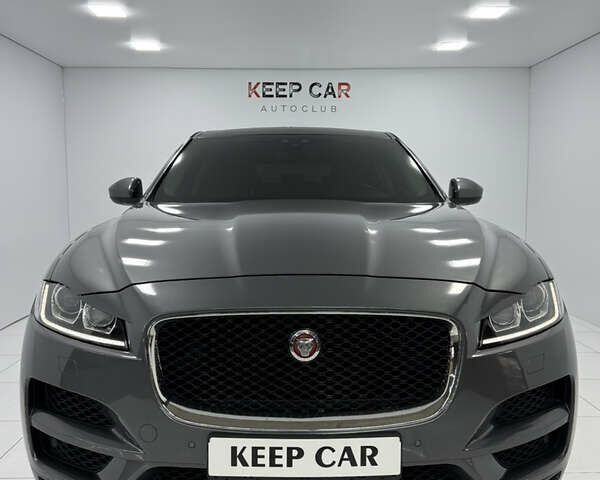 Ягуар Ф-Пейс 2016 в Одессе на Automoto.ua Серый Ягуар Ф-Пейс, объемом двигателя 2 л и пробегом 150 тыс. км за 25000 $, фото 4 на Automoto.ua