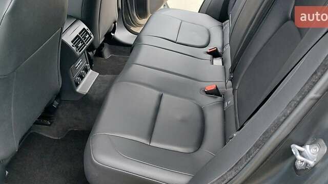 Сірий Ягуар Ф-Пейс, об'ємом двигуна 2 л та пробігом 178 тис. км за 23000 $, фото 23 на Automoto.ua