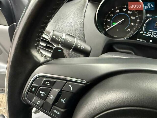 Сірий Ягуар Ф-Пейс, об'ємом двигуна 3 л та пробігом 147 тис. км за 22990 $, фото 19 на Automoto.ua