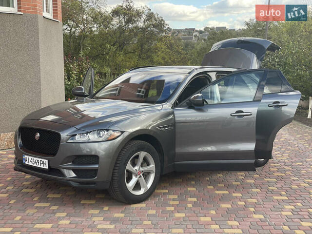 Сірий Ягуар Ф-Пейс, об'ємом двигуна 2 л та пробігом 130 тис. км за 17999 $, фото 21 на Automoto.ua