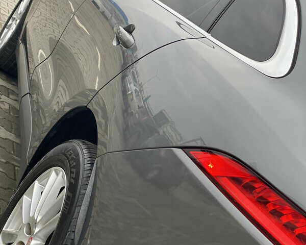 Сірий Ягуар Ф-Пейс, об'ємом двигуна 2 л та пробігом 171 тис. км за 17999 $, фото 21 на Automoto.ua