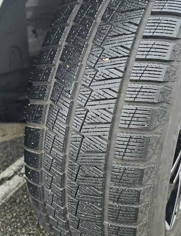 Сірий Ягуар Ф-Пейс, об'ємом двигуна 2 л та пробігом 118 тис. км за 22500 $, фото 18 на Automoto.ua