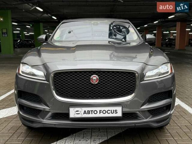 Сірий Ягуар Ф-Пейс, об'ємом двигуна 3 л та пробігом 147 тис. км за 22990 $, фото 7 на Automoto.ua