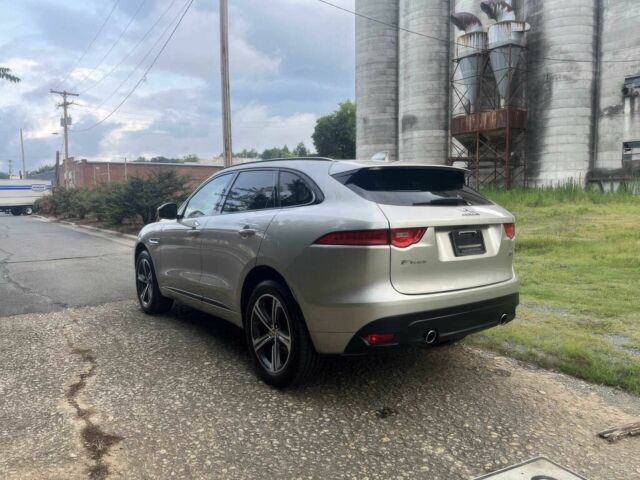 Ягуар Ф-Пейс 2017 у Києві на Automoto.ua Сірий Ягуар Ф-Пейс, об'ємом двигуна 3 л та пробігом 69 тис. км за 4900 $, фото 3 на Automoto.ua