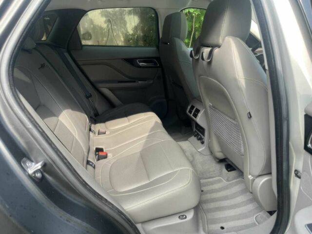 Ягуар Ф-Пейс 2017 у Києві на Automoto.ua Сірий Ягуар Ф-Пейс, об'ємом двигуна 3 л та пробігом 69 тис. км за 4900 $, фото 14 на Automoto.ua