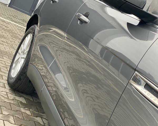 Сірий Ягуар Ф-Пейс, об'ємом двигуна 2 л та пробігом 171 тис. км за 17999 $, фото 24 на Automoto.ua