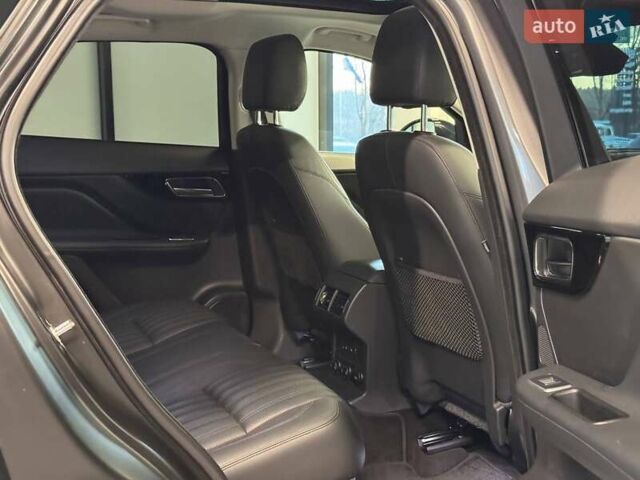 Серый Ягуар Ф-Пейс, объемом двигателя 2.99 л и пробегом 161 тыс. км за 25990 $, фото 38 на Automoto.ua