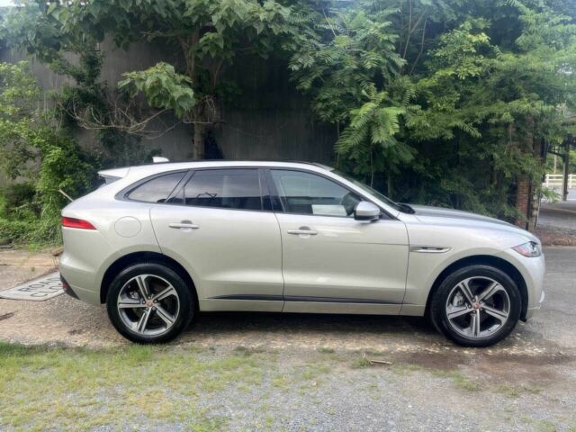 Ягуар Ф-Пейс 2017 у Києві на Automoto.ua Сірий Ягуар Ф-Пейс, об'ємом двигуна 3 л та пробігом 69 тис. км за 4900 $, фото 6 на Automoto.ua