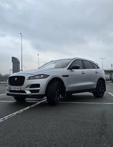 Сірий Ягуар Ф-Пейс, об'ємом двигуна 2 л та пробігом 118 тис. км за 22500 $, фото 1 на Automoto.ua