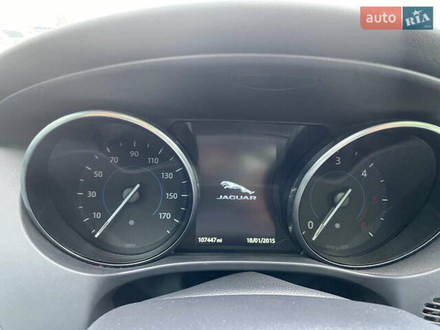 Сірий Ягуар Ф-Пейс, об'ємом двигуна 2 л та пробігом 171 тис. км за 17999 $, фото 43 на Automoto.ua