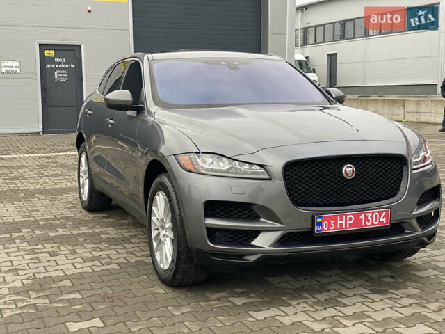 Сірий Ягуар Ф-Пейс, об'ємом двигуна 2 л та пробігом 171 тис. км за 17999 $, фото 6 на Automoto.ua