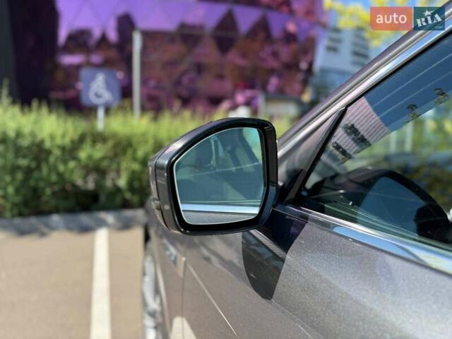 Ягуар Ф-Пейс 2017 у Києві на Automoto.ua Сірий Ягуар Ф-Пейс, об'ємом двигуна 2 л та пробігом 62 тис. км за 26990 $, фото 10 на Automoto.ua