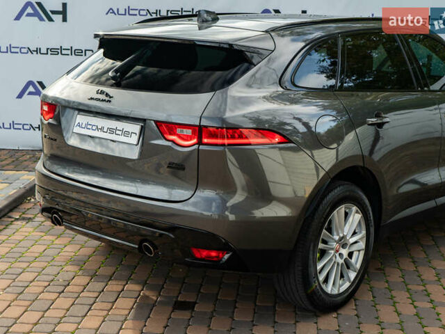 Сірий Ягуар Ф-Пейс, об'ємом двигуна 2 л та пробігом 58 тис. км за 27500 $, фото 17 на Automoto.ua