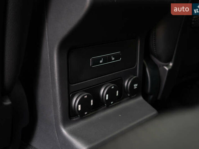 Сірий Ягуар Ф-Пейс, об'ємом двигуна 2 л та пробігом 58 тис. км за 27500 $, фото 50 на Automoto.ua