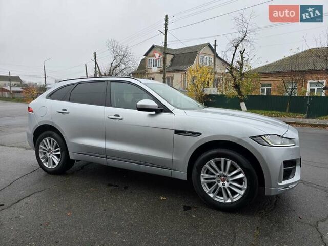 Серый Ягуар Ф-Пейс, объемом двигателя 2 л и пробегом 101 тыс. км за 25900 $, фото 13 на Automoto.ua