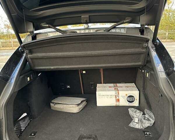 Ягуар Ф-Пейс 2018 у Южноукраинске на Automoto.ua Сірий Ягуар Ф-Пейс, об'ємом двигуна 3 л та пробігом 107 тис. км за 39500 $, фото 51 на Automoto.ua