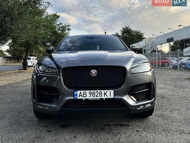 Сірий Ягуар Ф-Пейс, об'ємом двигуна 2 л та пробігом 70 тис. км за 29000 $, фото 1 на Automoto.ua