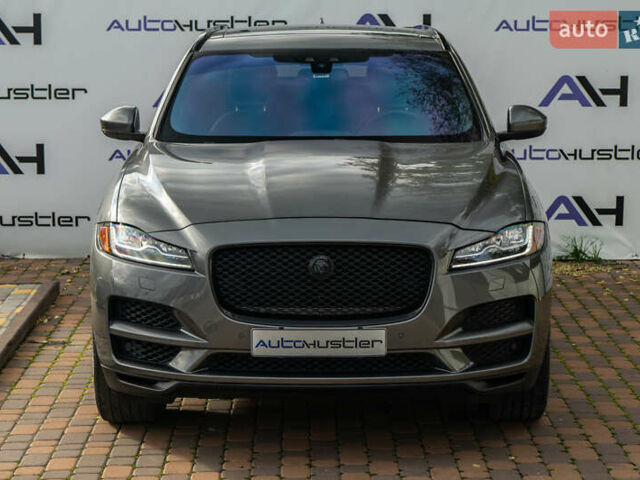 Сірий Ягуар Ф-Пейс, об'ємом двигуна 2 л та пробігом 58 тис. км за 27500 $, фото 3 на Automoto.ua
