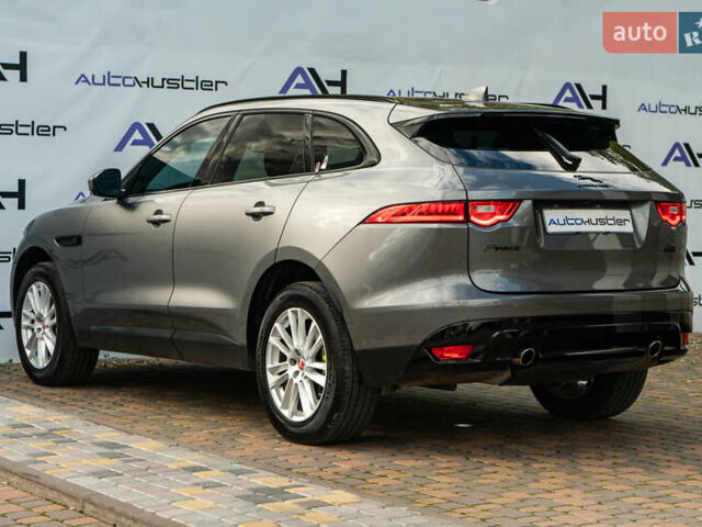 Сірий Ягуар Ф-Пейс, об'ємом двигуна 2 л та пробігом 58 тис. км за 27500 $, фото 12 на Automoto.ua