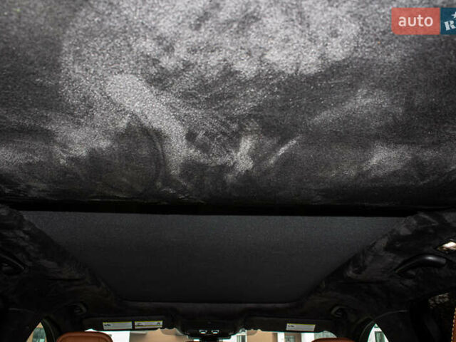 Сірий Ягуар Ф-Пейс, об'ємом двигуна 5 л та пробігом 28 тис. км за 55000 $, фото 88 на Automoto.ua