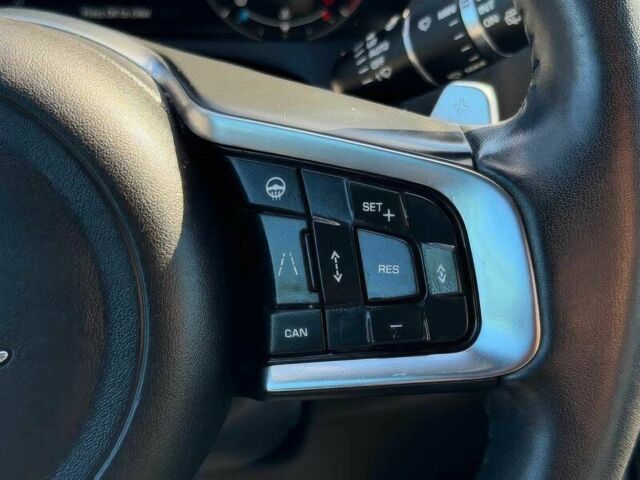 Сірий Ягуар Ф-Пейс, об'ємом двигуна 3 л та пробігом 45 тис. км за 5200 $, фото 9 на Automoto.ua