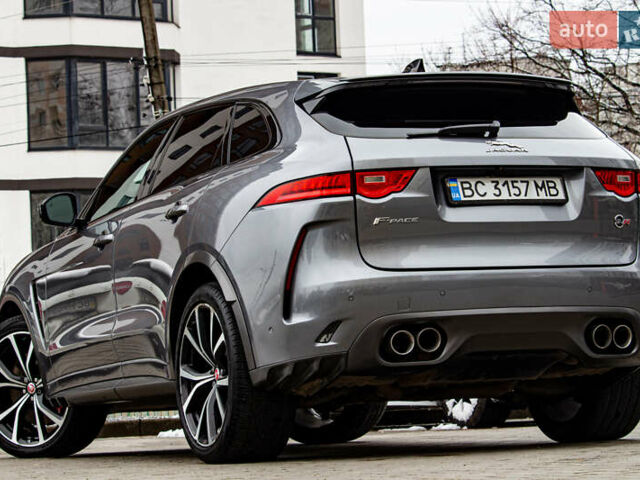 Сірий Ягуар Ф-Пейс, об'ємом двигуна 5 л та пробігом 28 тис. км за 55000 $, фото 29 на Automoto.ua