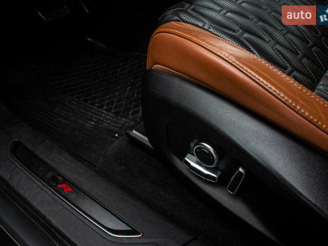 Сірий Ягуар Ф-Пейс, об'ємом двигуна 5 л та пробігом 28 тис. км за 55000 $, фото 69 на Automoto.ua