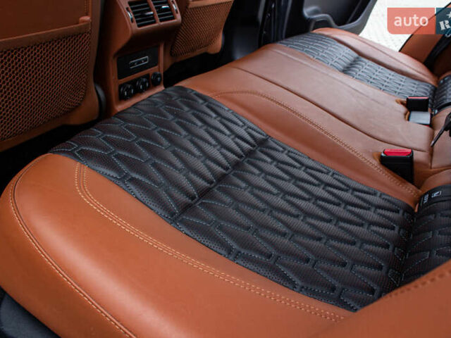 Сірий Ягуар Ф-Пейс, об'ємом двигуна 5 л та пробігом 28 тис. км за 55000 $, фото 86 на Automoto.ua