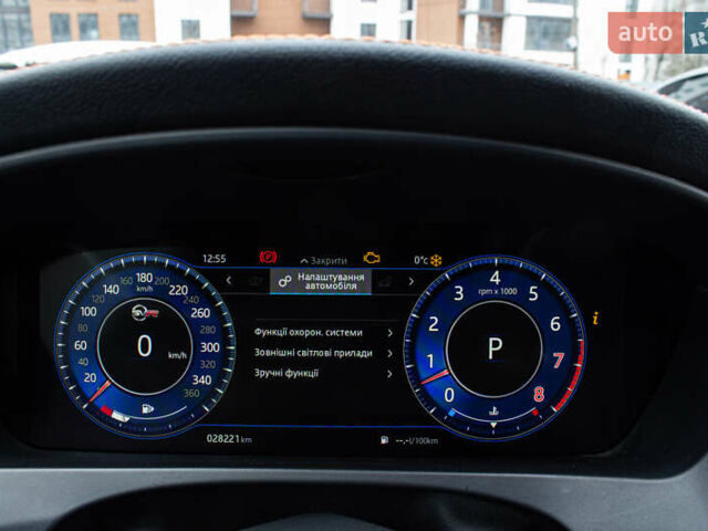 Сірий Ягуар Ф-Пейс, об'ємом двигуна 5 л та пробігом 28 тис. км за 55000 $, фото 53 на Automoto.ua