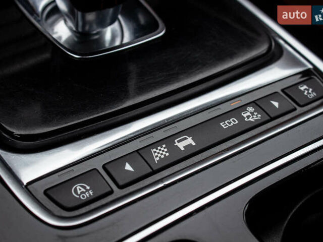 Сірий Ягуар Ф-Пейс, об'ємом двигуна 5 л та пробігом 28 тис. км за 55000 $, фото 64 на Automoto.ua