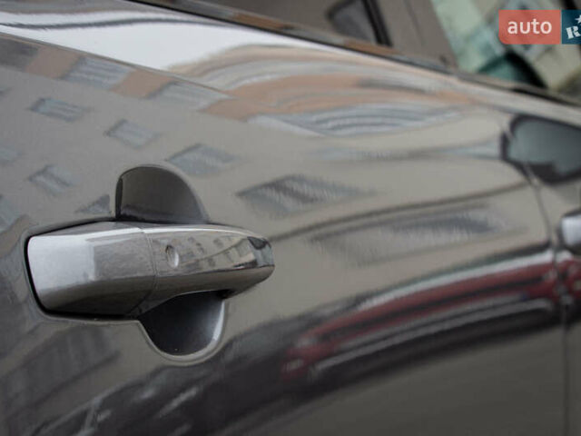 Сірий Ягуар Ф-Пейс, об'ємом двигуна 5 л та пробігом 28 тис. км за 55000 $, фото 24 на Automoto.ua