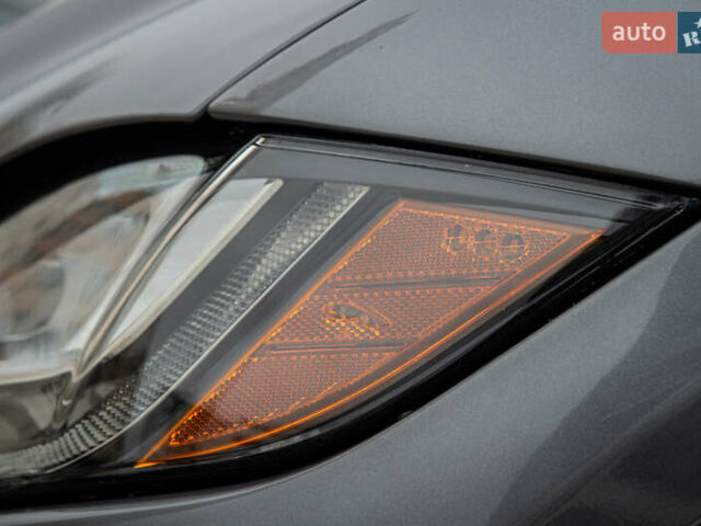 Сірий Ягуар Ф-Пейс, об'ємом двигуна 5 л та пробігом 28 тис. км за 55000 $, фото 9 на Automoto.ua