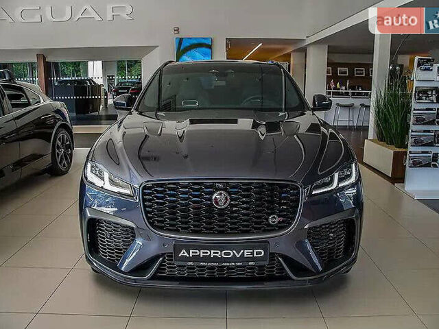 Серый Ягуар Ф-Пейс, объемом двигателя 5 л и пробегом 17 тыс. км за 87000 $, фото 2 на Automoto.ua