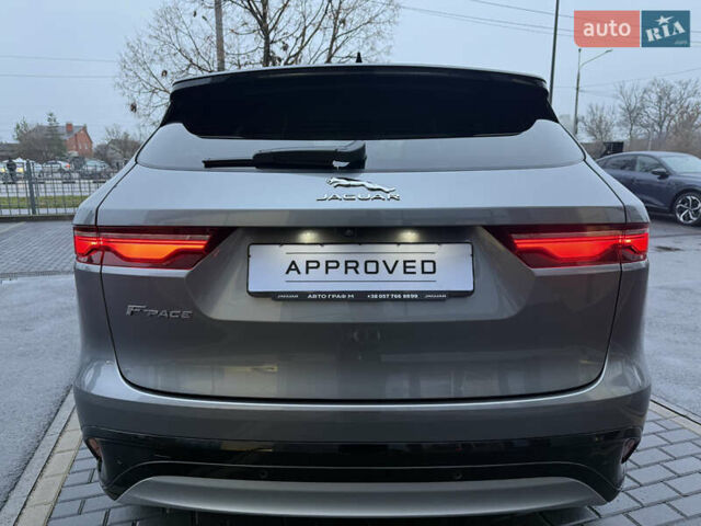 Серый Ягуар Ф-Пейс, объемом двигателя 2 л и пробегом 108 тыс. км за 43900 $, фото 12 на Automoto.ua