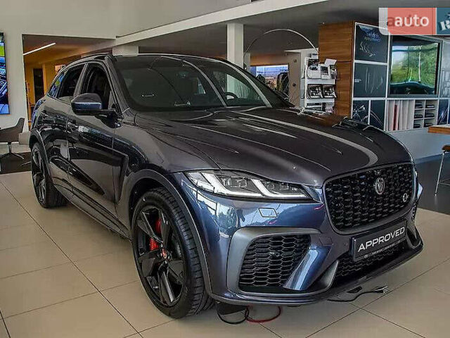 Серый Ягуар Ф-Пейс, объемом двигателя 5 л и пробегом 17 тыс. км за 87000 $, фото 1 на Automoto.ua