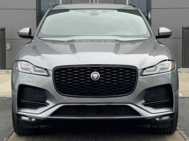 Сірий Ягуар Ф-Пейс, об'ємом двигуна 2 л та пробігом 28 тис. км за 13000 $, фото 1 на Automoto.ua