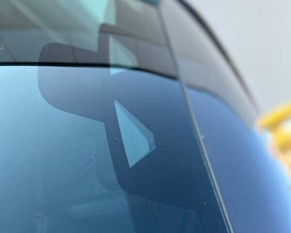 Серый Ягуар Ф-Пейс, объемом двигателя 2 л и пробегом 80 тыс. км за 59000 $, фото 16 на Automoto.ua