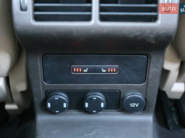 Синій Ягуар Ф-Пейс, об'ємом двигуна 2 л та пробігом 179 тис. км за 22800 $, фото 22 на Automoto.ua